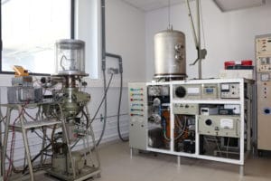 Equipement de dépôt de métaux par évaporation thermique (Al, Au, ...)